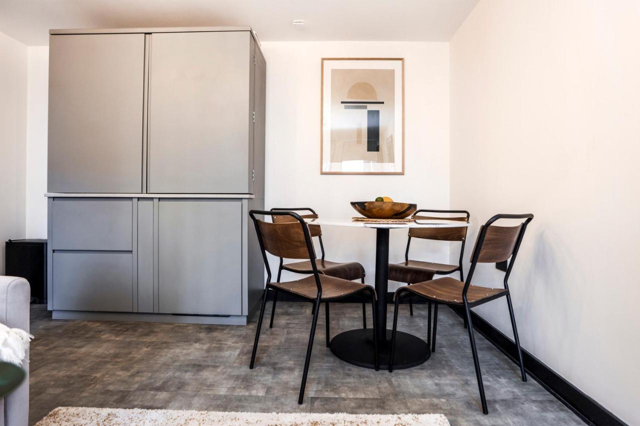 The Brewers Rooms Contemporary Aparthotel Edinburg Exteriör bild